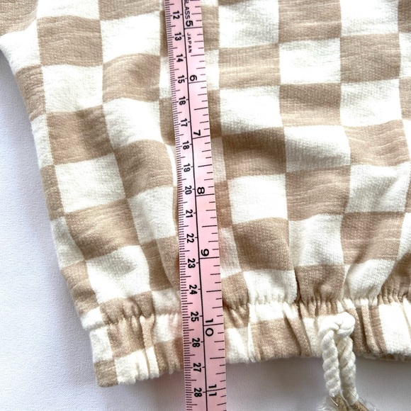 Jessica Simpson Infant Girl’s Checkered Two Piece Jogger Set, Size 6/9 Months - Picture 13 of 15